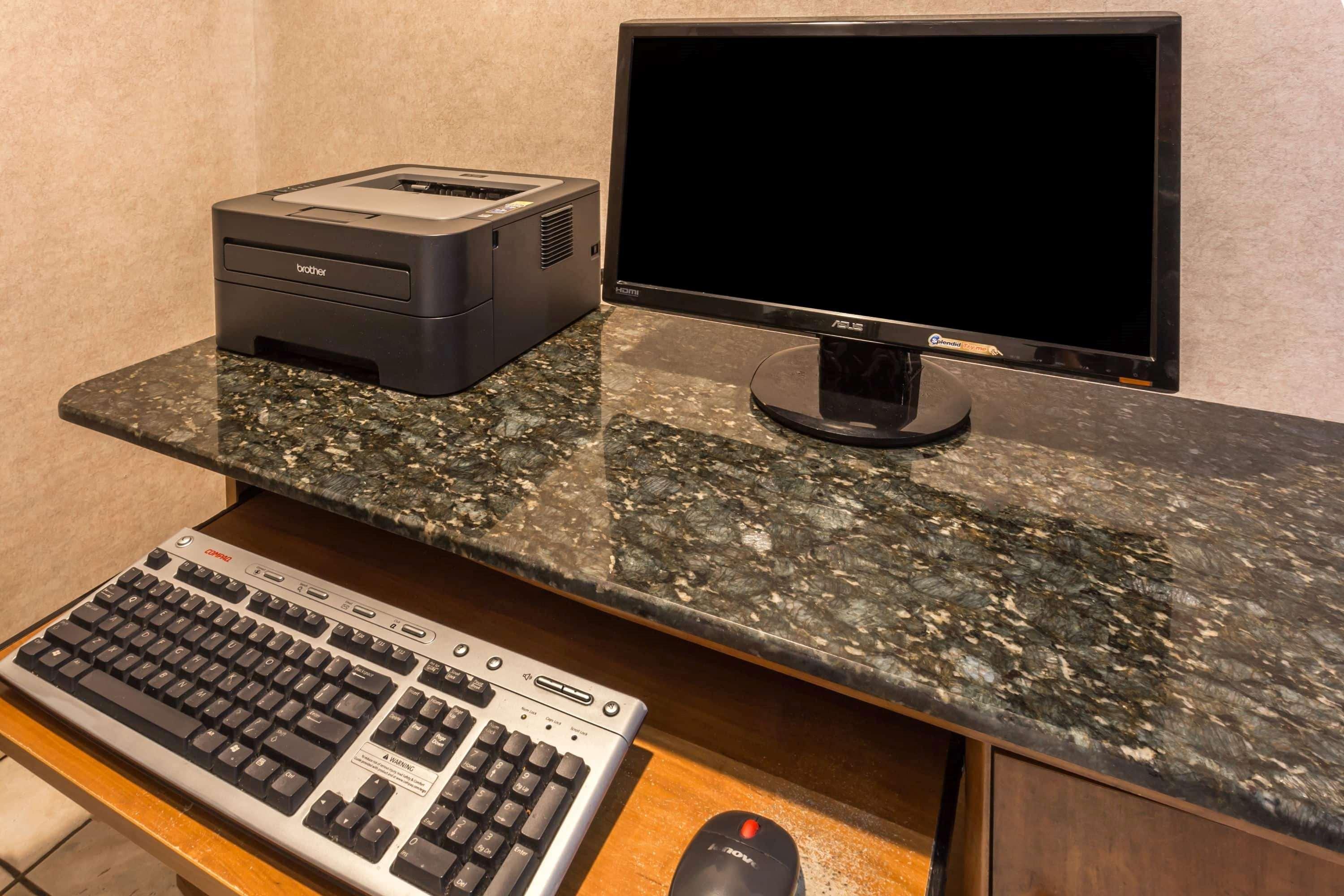 Howard Johnson By Wyndham Phoenix Airport/Downtown Area Bagian luar foto