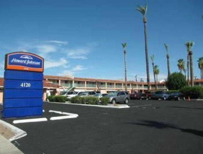 Howard Johnson By Wyndham Phoenix Airport/Downtown Area Bagian luar foto