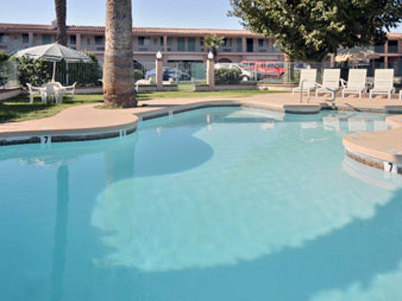 Howard Johnson By Wyndham Phoenix Airport/Downtown Area Fasilitas foto