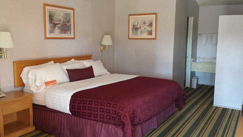 Howard Johnson By Wyndham Phoenix Airport/Downtown Area Bagian luar foto